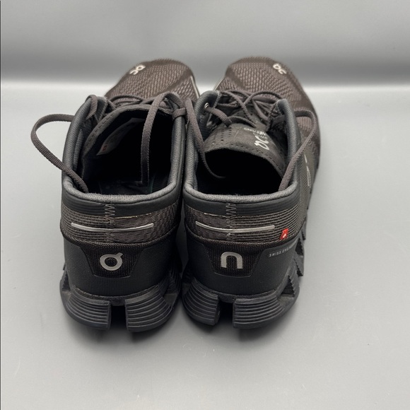 On Men's Cloud 5 Sneakers - Picture 3 of 6